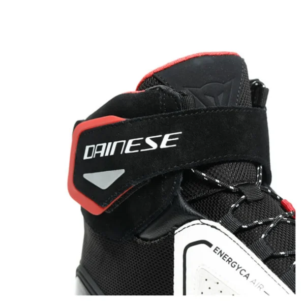 Scarpe moto Dainese Energyca Air, nere e bianche con finiture rosse